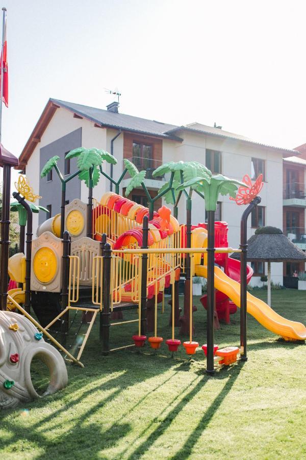 Villa Monica Apartamenty Щирк Екстер'єр фото