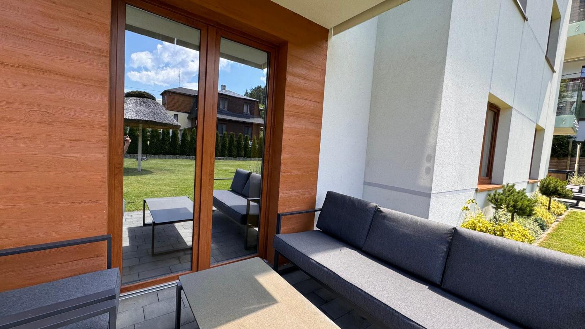 Villa Monica Apartamenty Щирк Екстер'єр фото