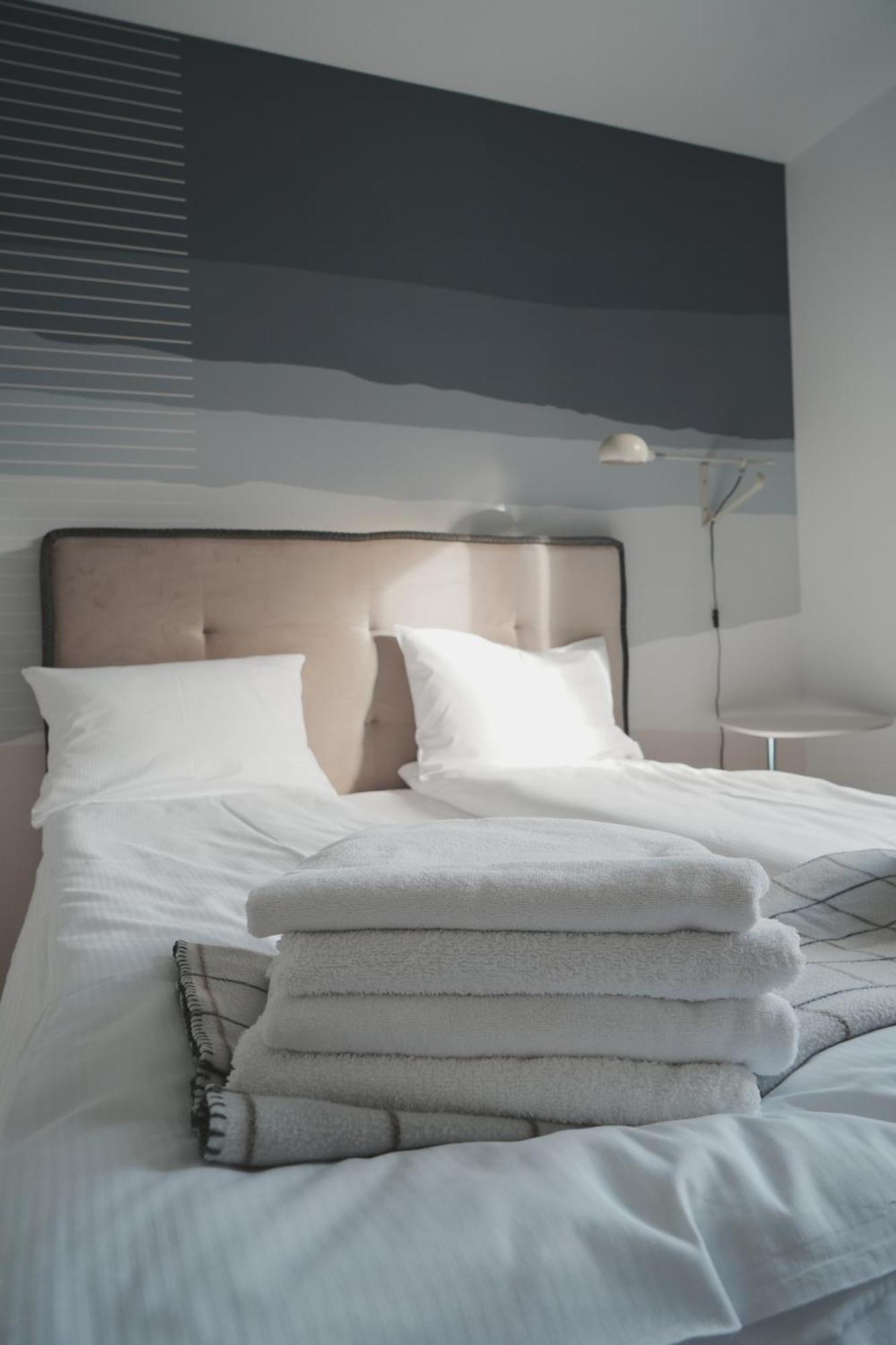 Villa Monica Apartamenty Щирк Екстер'єр фото